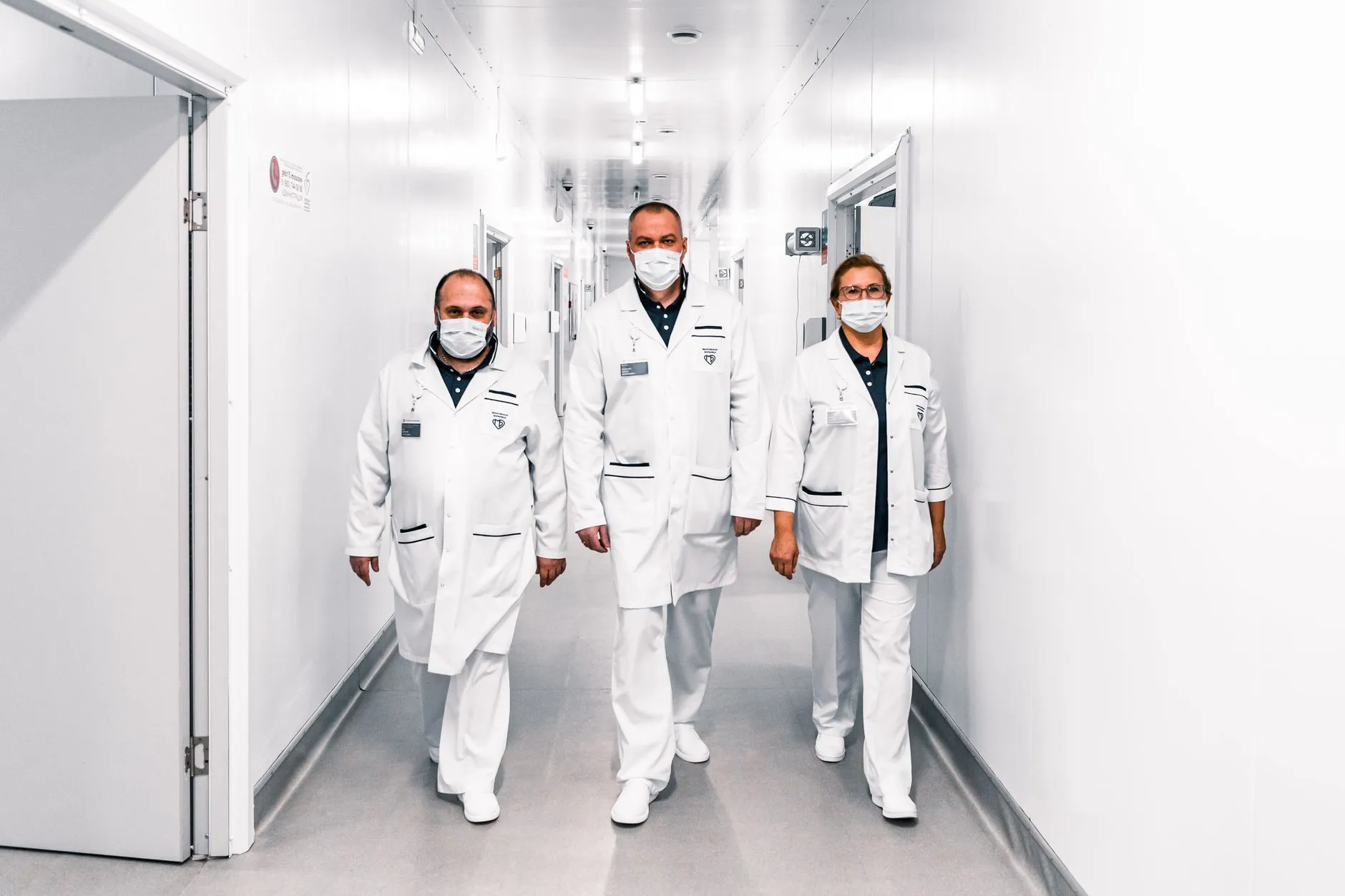 广告标识标牌工程验收标准与质量管控关键点解析