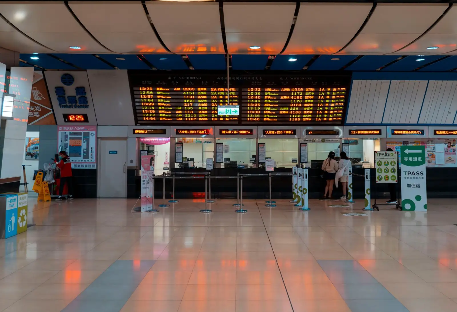 2024年广告标识标牌行业技术升级趋势与创新应用分析