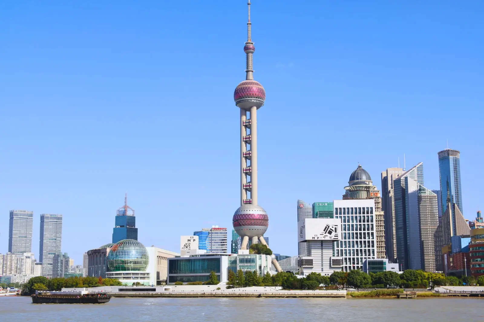 南宁企业品牌策划与广告服务如何实现从设计到制作的全流程落地