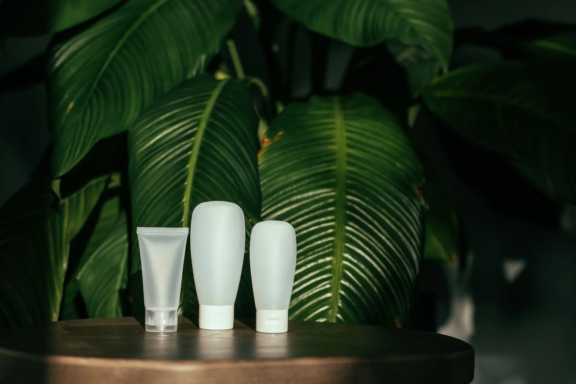 南宁市独角星广告服务有限公司标识标牌工程项目材料与工艺对比分析