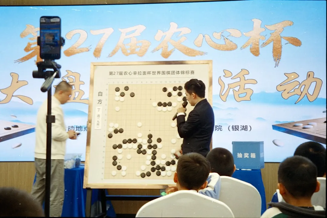 广告标识标牌工程实施中的材料选择与质量管控要点