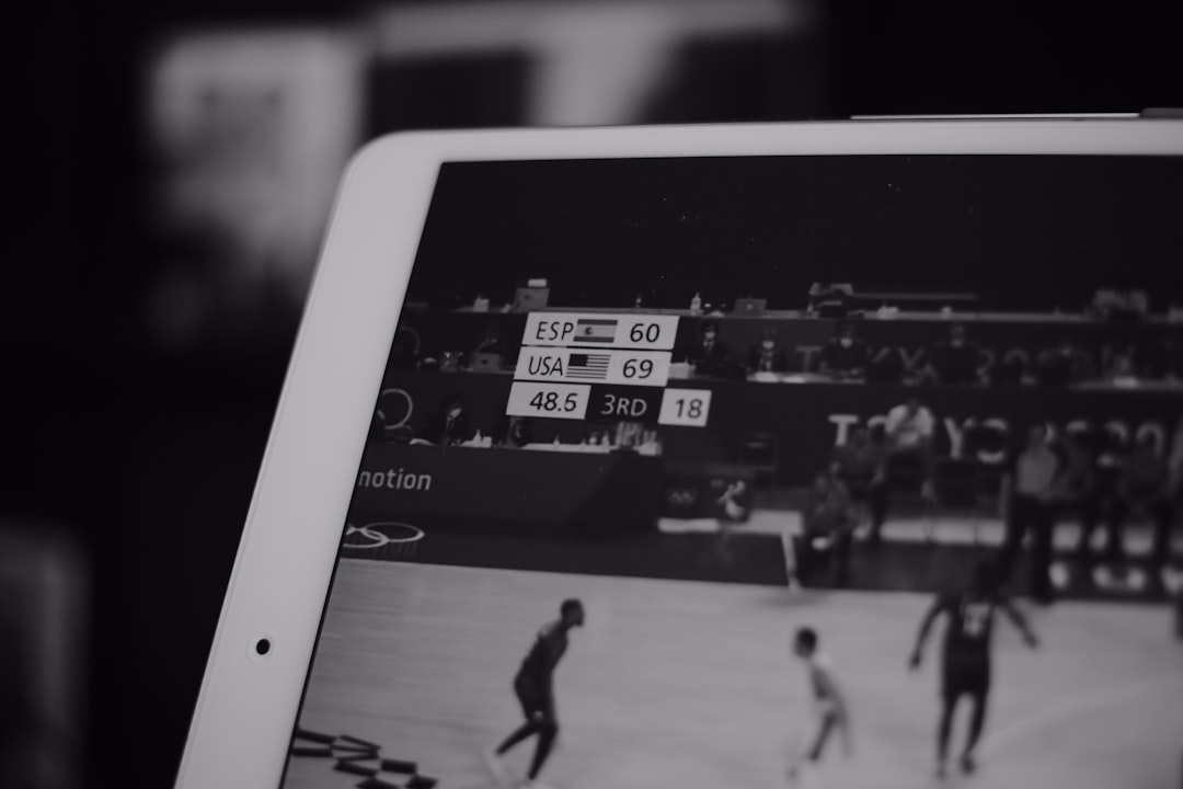 广告服务与品牌策划融合趋势：南宁企业如何提升标识标牌工程附加值